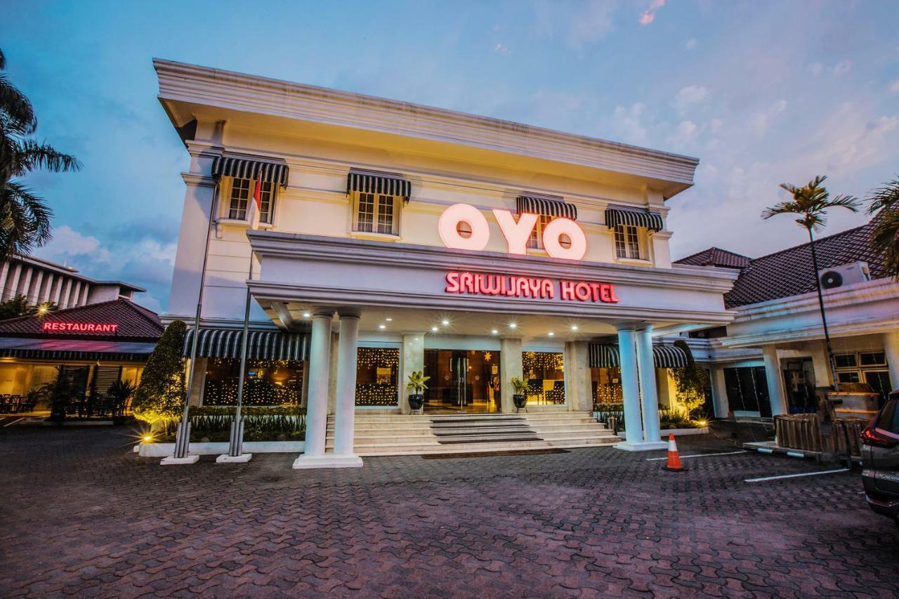 Capital O 534 Sriwijaya Hotel Jakarta Eksteriør billede